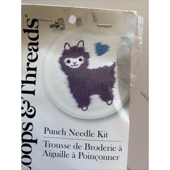 Loops & Threads Llama Heart Punch Needle Embroidery Craft Kit NEW Stocking Gift - Picture 3 of 7